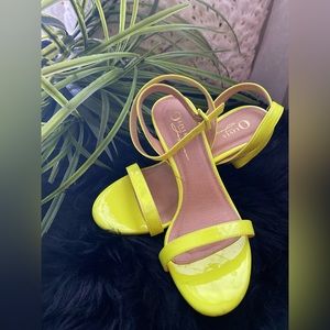 🤍 Fashion Nova Neon Green Heel Sandal